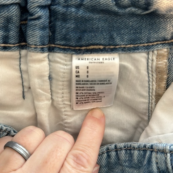 American Eagle (0) Jean shorts with a denim tie. - Picture 6 of 6